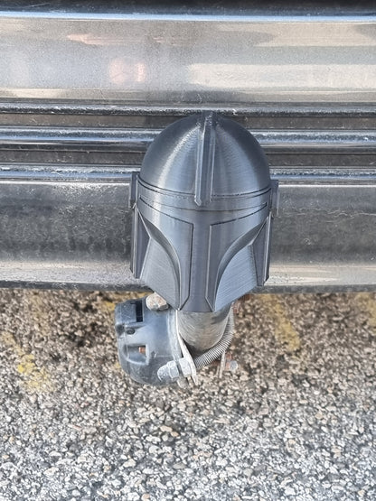 Cache boule attelage