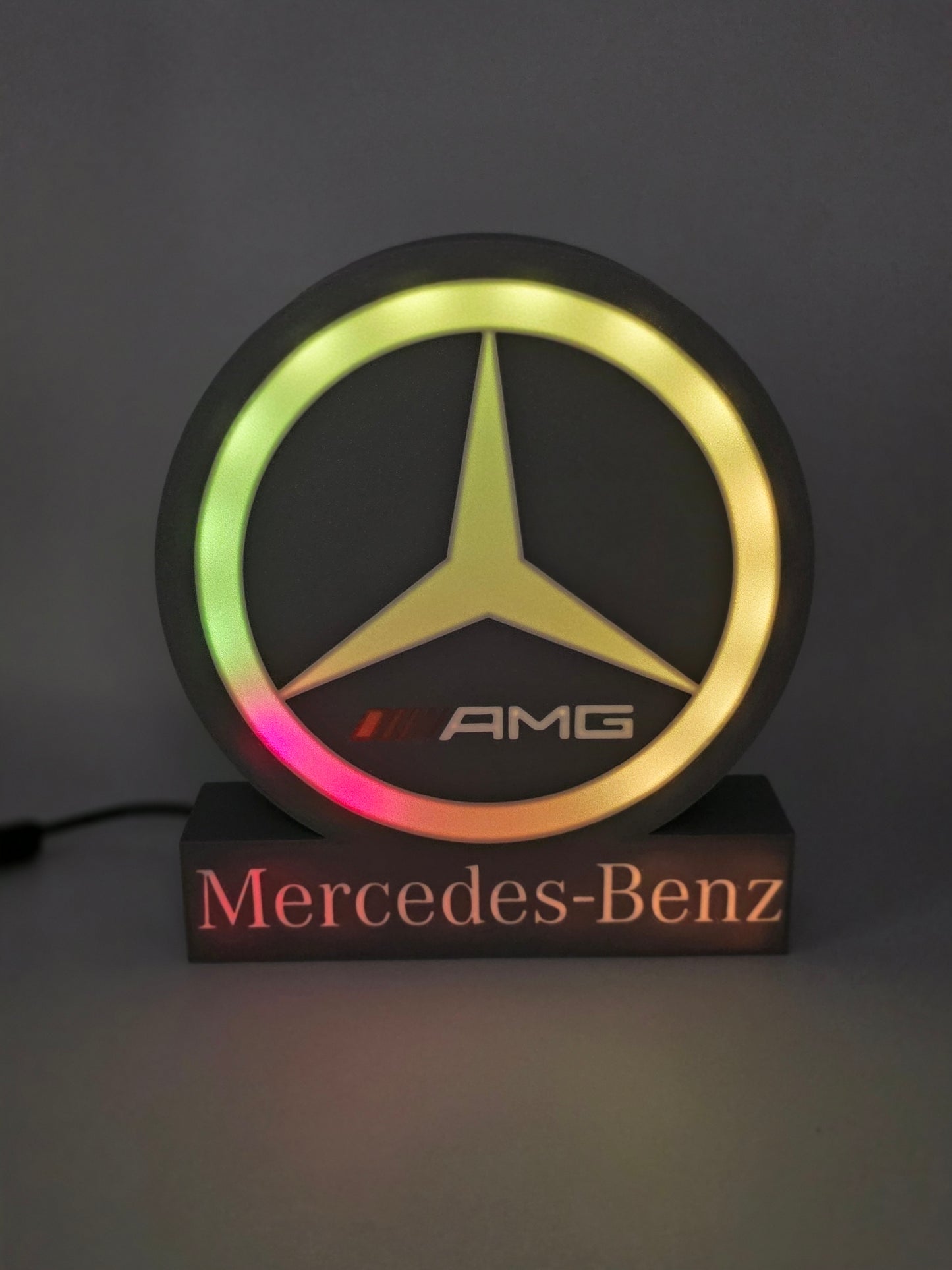 Luminaire Mercedes-Benz