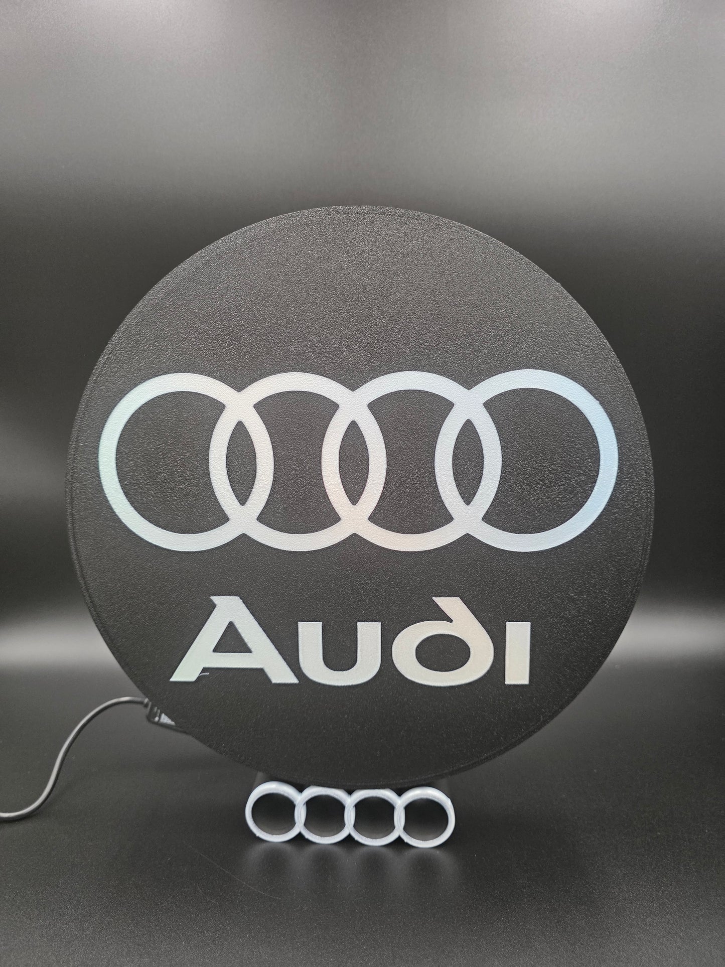 🚗✨ Lampe LED AUDI