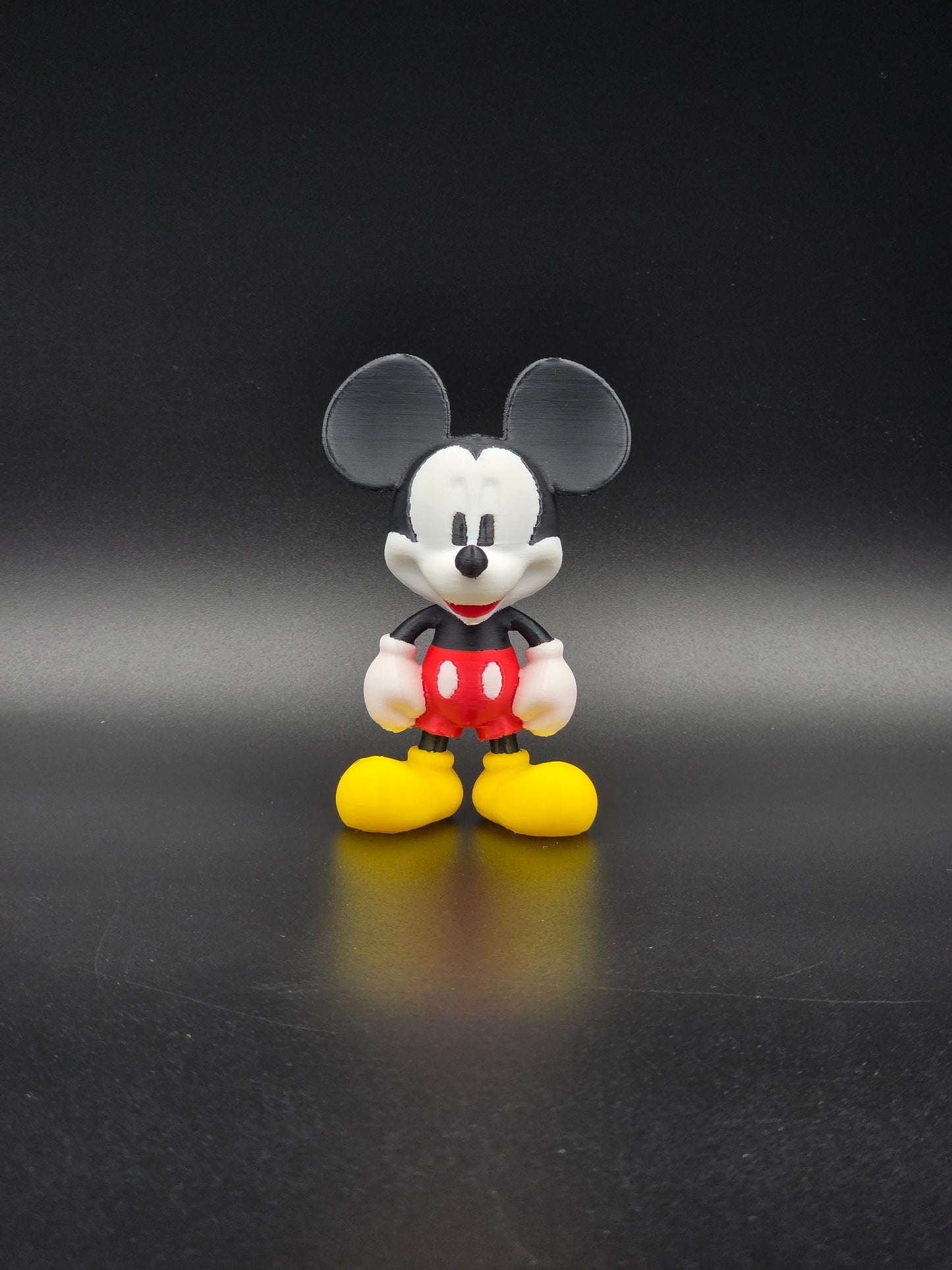 🐭 Figurine Mickey – Icône Intemporelle Disney ❤️