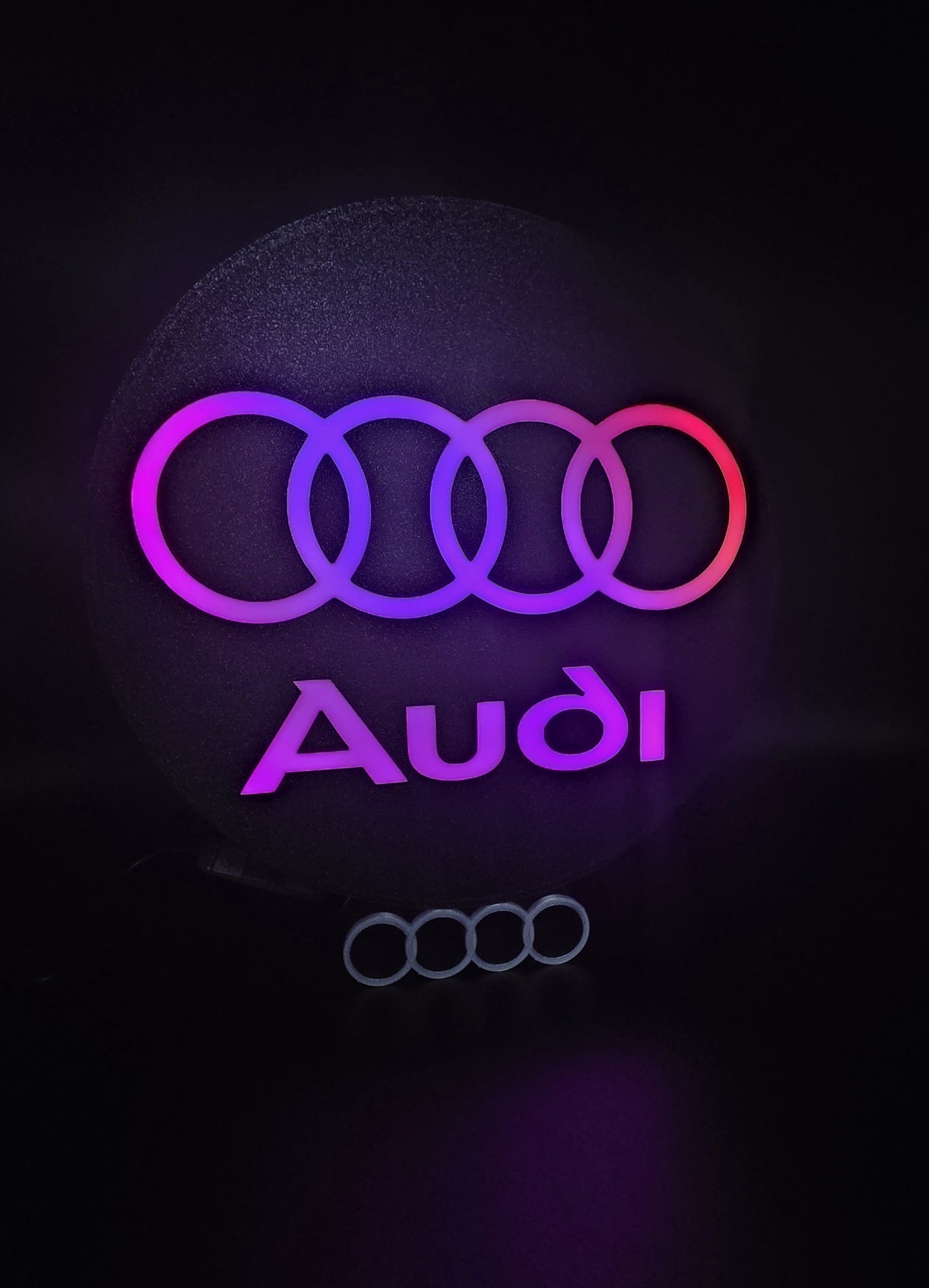 🚗✨ Lampe LED AUDI