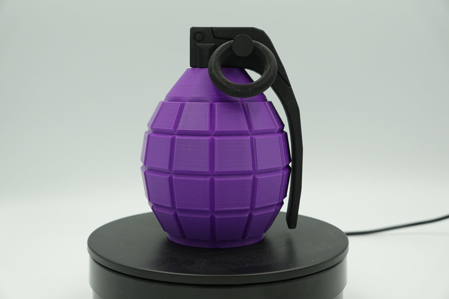 Cache boule attelage Grenade