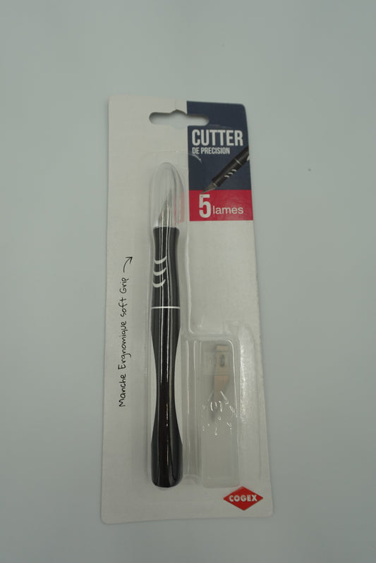Cutter de précision