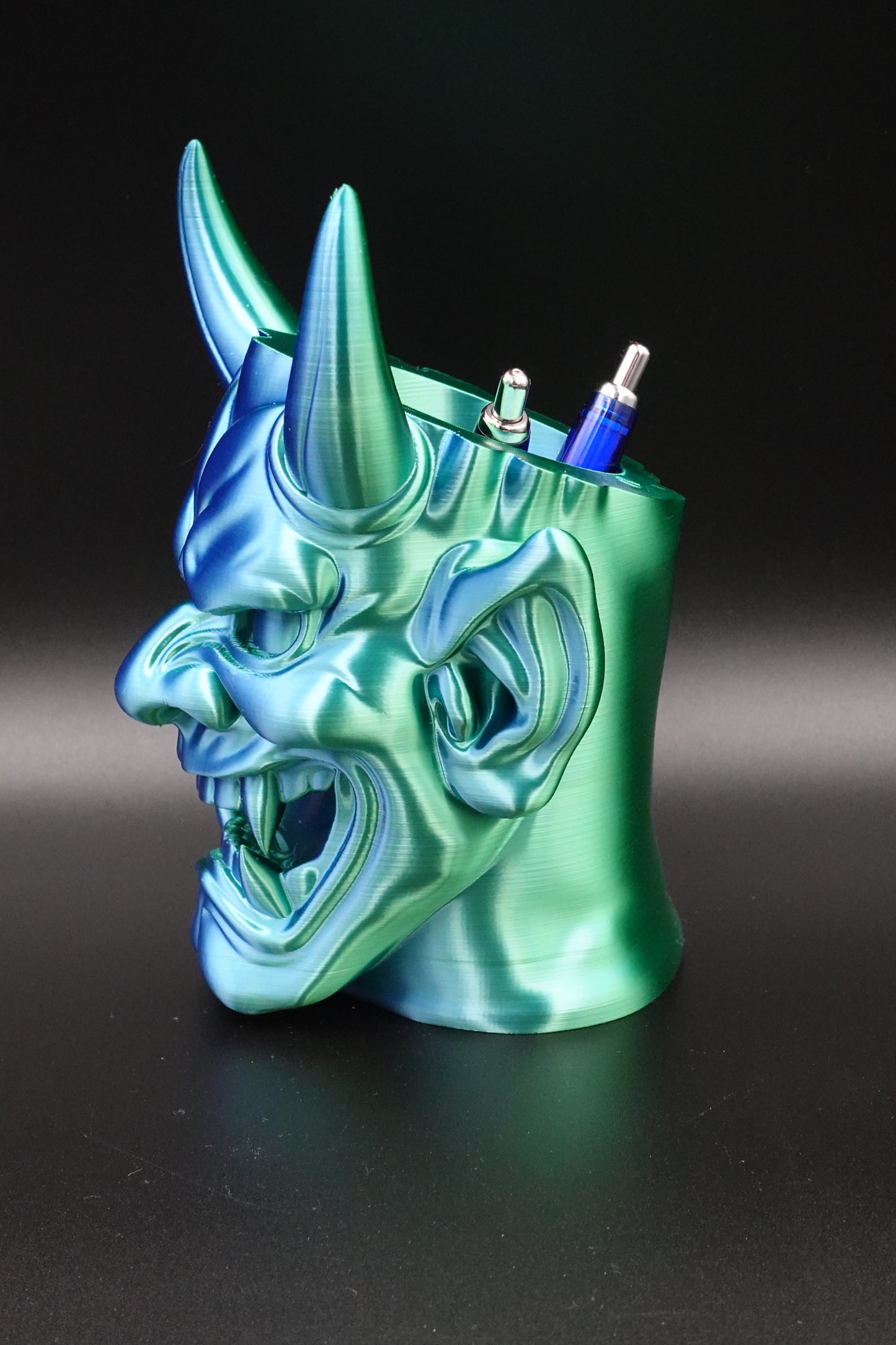 👹Porte stylos Tête Démoniaque 😈
