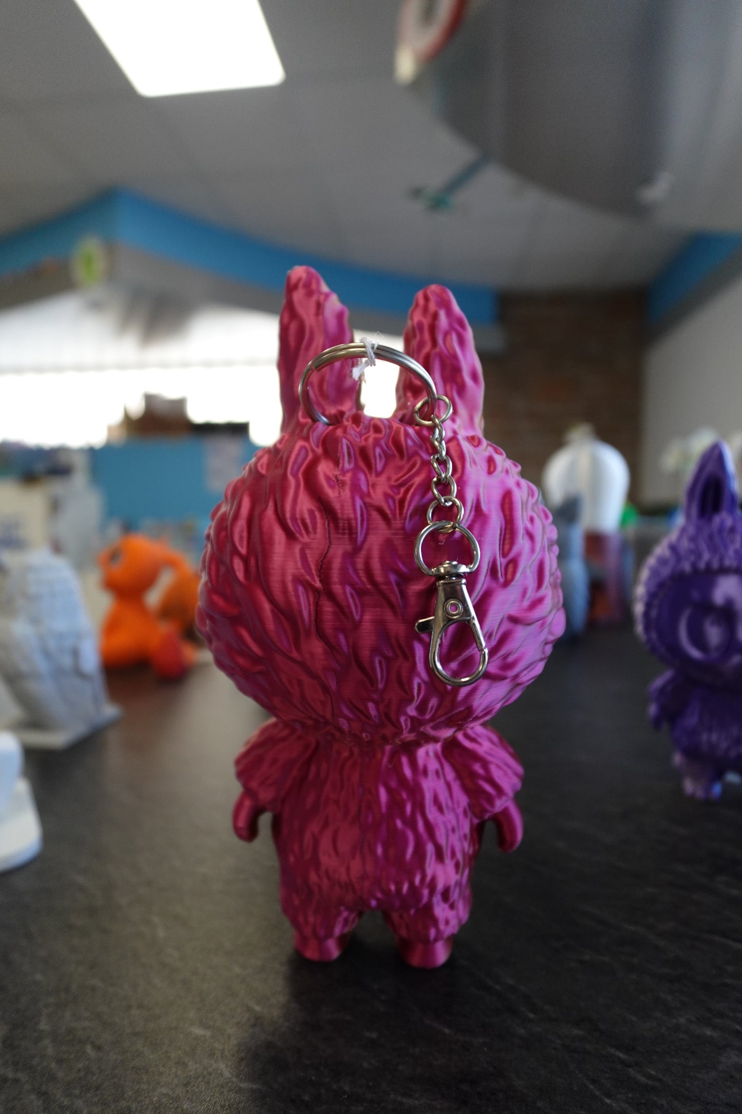 Labubu Rouge/Or 20CM AVEC PORTE-CLE