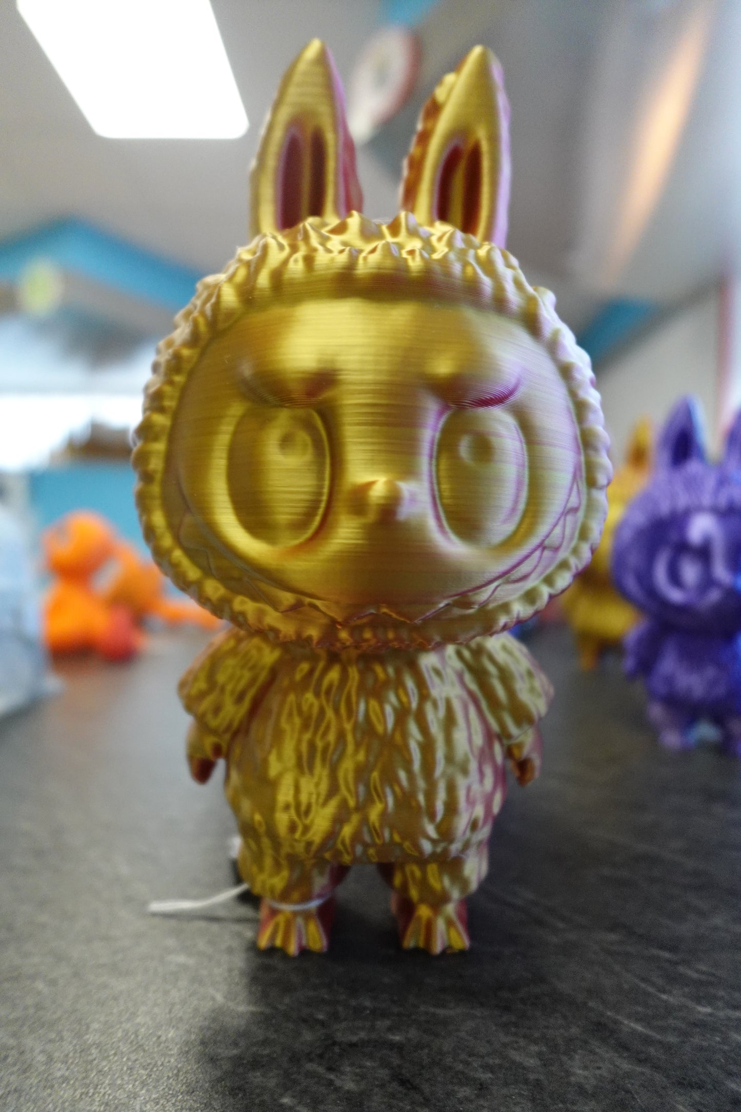 Labubu Rouge/Or 15CM